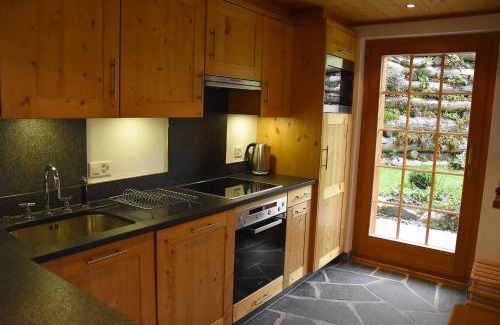 Verbier Apartment | Eclat de Soleil 023