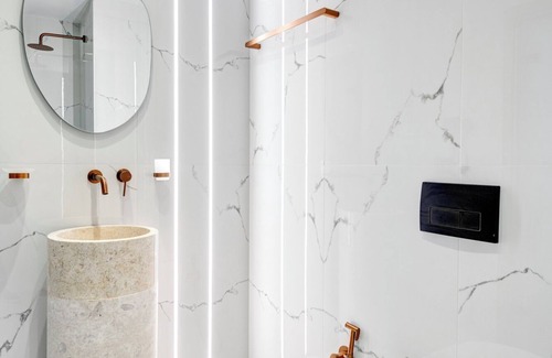 Ermoupoli Bed & Breakfast | Eclectic Syros