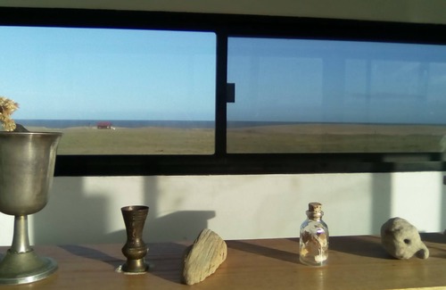 Rocha House | Eco Casa Conteiner , vista única al mar y al campo 360 grados,a metros del mar.