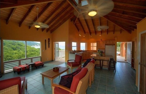 Fish Bay Villa | Eco Friendly, Beachfront, Holiday Villa