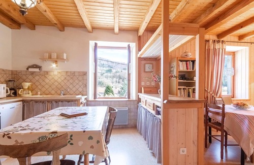 Plancher-les-Mines Cottage | Eco-friendly lodging near Ballon de Servance