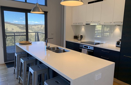 South Bowenfels House | Eco Friendly Luxury Mountain Retreat