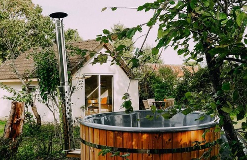 Jemelle Cabin | Eco-friendly Welness Tiny House in Liglet