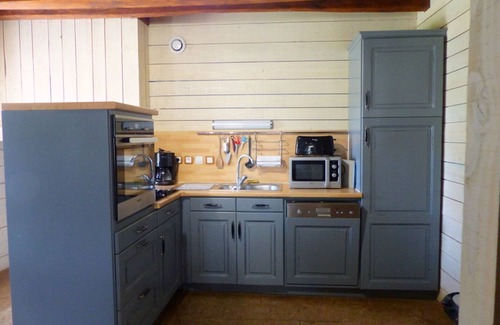 Bransat Cottage | Eco-Gite Renovated with Wellness Space, Near Moulins & Vichy, Sleeps 4