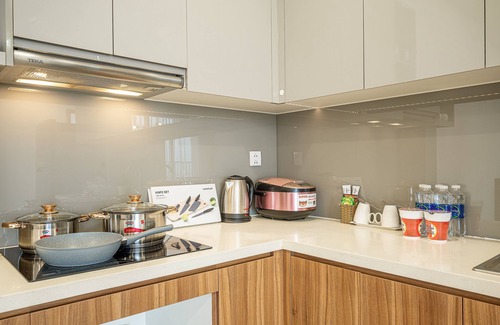 Tan Thuan Tay Apartment | Eco Green Saigon Luxury Apartment Hotel