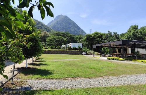 Medellin Hotel | Ecohotel Montenegro