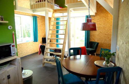 Enumatil Cottage | Ecolodge (sleeps 4) in the Groningen countryside, not far from the city