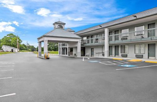 Elberton Cabin | Econo Lodge Elberton