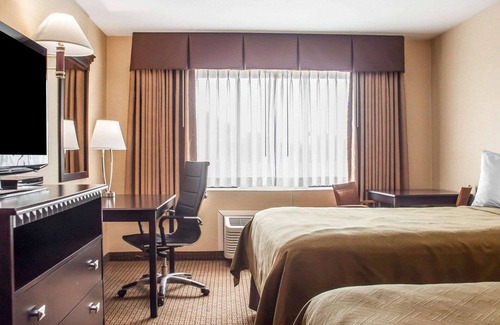 Big Flats Airport Hotel | Econo Lodge Elmira-Corning