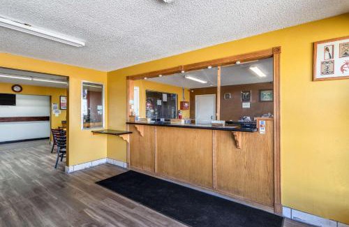 Allison Hotel | Econo Lodge Gallup West