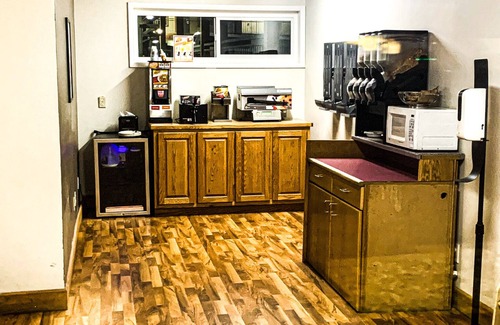Winnemucca Hotel | Econo Lodge Inn & Suites Winnemucca