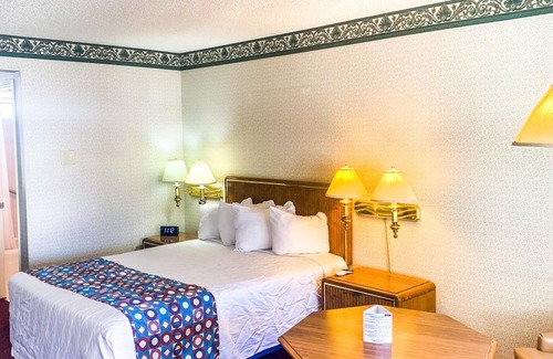 Winnemucca Hotel | Econo Lodge Inn & Suites Winnemucca