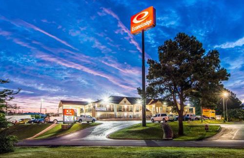Jasper Hotel | Econo Lodge Jasper