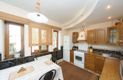 Chisinau Apartment | Economic cozy 2bedrooms apartment in city center