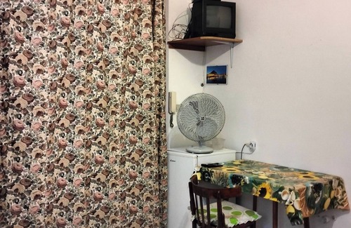Lipari Historic Centre Apartment | economy central chamber