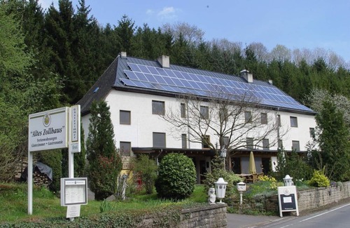 Ammeldingen an der Our Apartment | Economy double room (small) - Hotel-Restaurant Altes Zollhaus