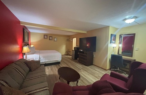 Harrisburg Hotel | Economy Inn & Suites