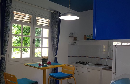 Saint-Joseph Apartment | Ecrin vert - Apartment in a villa
