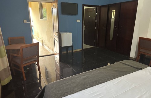 North Legon Hotel | Ecstacy Royal Hotel