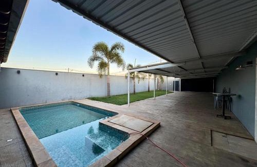 Taquaritinga House | Edícula Laranjeiras 5