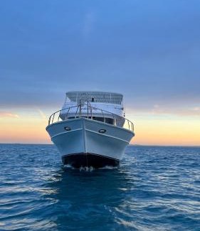 Al Mamsha El Seyahi Boat Rental | Edan Storm Yacht