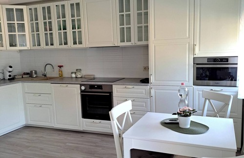 Kecskemet Apartment | Eden Apartment with Free parking