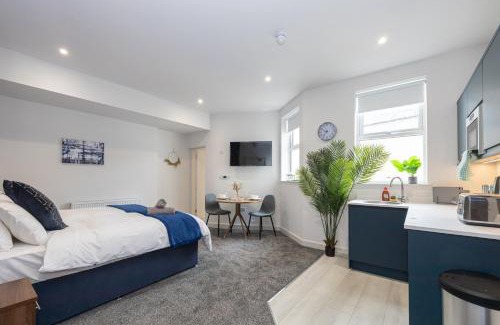 Morecambe Apartment | Eden Bay Serviced Apartments - Folly