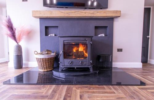 Ahascragh House | Eden House and Pet Farm