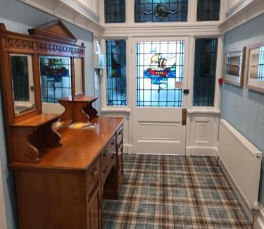 Slyne Apartment | Eden Vale First Floor Sea View Apartment