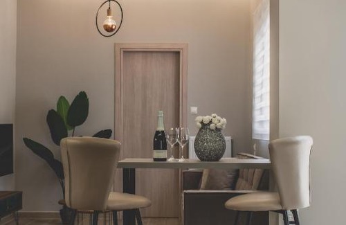 Nikaia-Agios Ioannis Rentis Apartment | Ederlezi Habitat Apartments