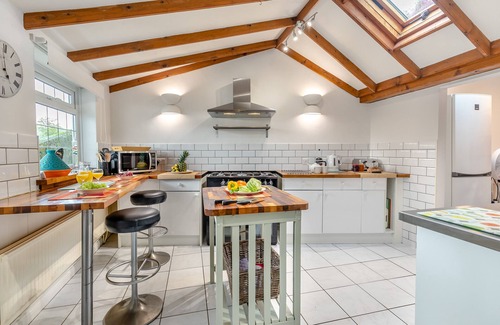 Pentewan House | Edgehill - Four Bedroom House, Sleeps 7