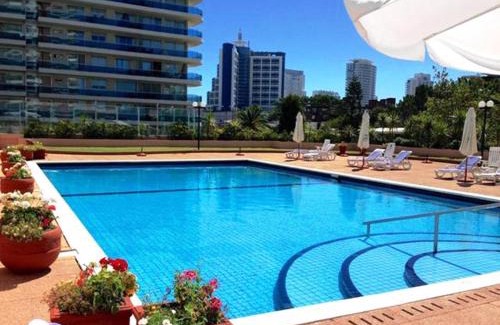 Aidy Grill Apartment | Edificio Long Beach