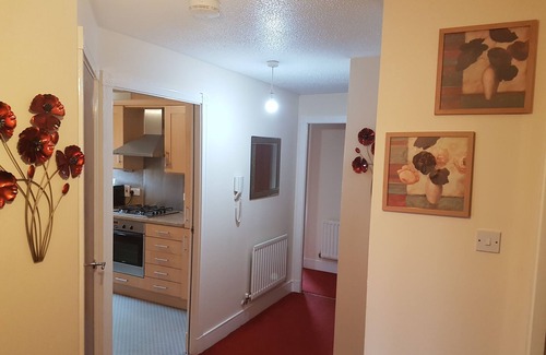 Slateford Apartment | Edinburgh City Deluxe Apartment