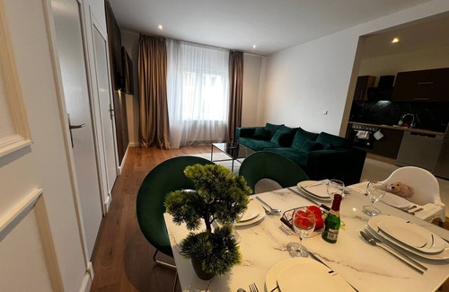 Crimmitschau Apartment | Edles 105 m² Apartment für bis zu 6 Personen, Ideal für Familien mit Kindern