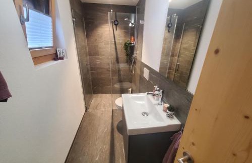 Saas im Prattigau Villa | Edles Einfamilienhaus mit Wirlpool