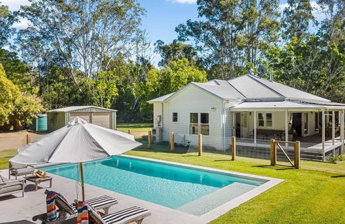 Eerwah Vale House | Eerwah House - Cosy Hinterland Charm