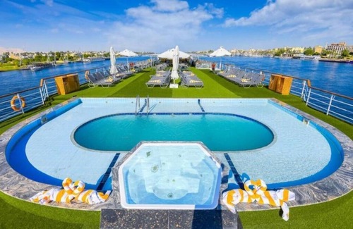 Luxor Boat Rental | Egypt Luxor