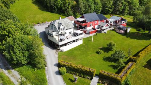 Glomset House | Eidsviklaaven