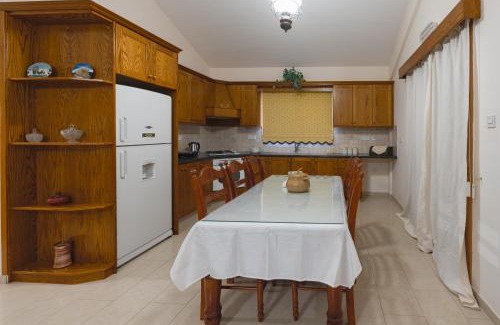 Omodos House | Eidyllio 'The Mansion'