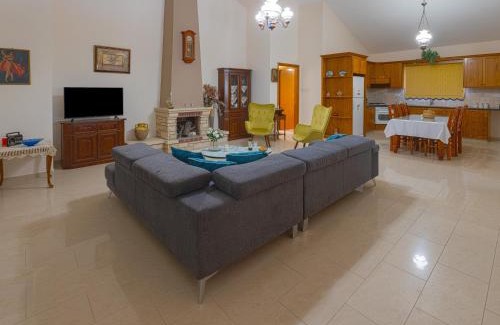 Omodos House | Eidyllio 'The Mansion'