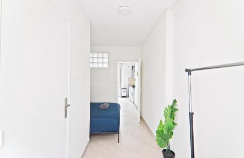 Quartier de Javel Apartment | Eiffel Tower - Heart of Paris-1BR-4P with NetFlix