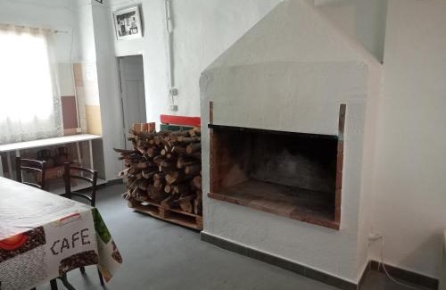 Prados de Armijo House | El Almendro De La Tia Teresa