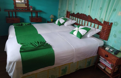 Santa Clara House | El Castillito
