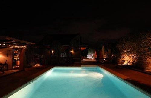 Llica d'Amunt House | El Cedre Blau Vivienda con piscina en Granollers