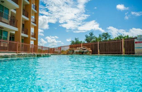 El Combate House | El Combate Condos, Enjoy Ocean Views and Pool Fun