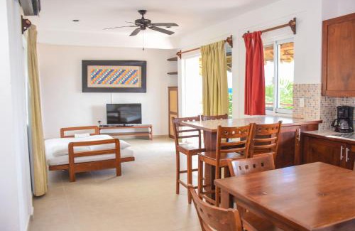 Mahahual Hotel | El Fuerte Beach Apartments