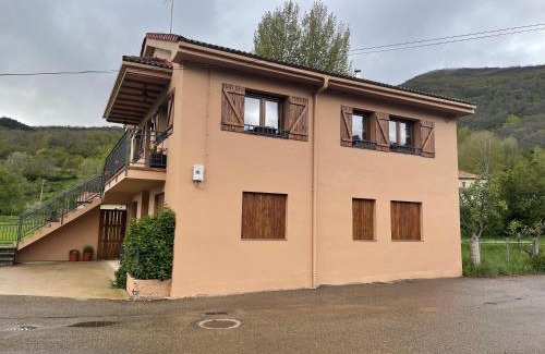 Boca de Huergano House | El Hoyaco