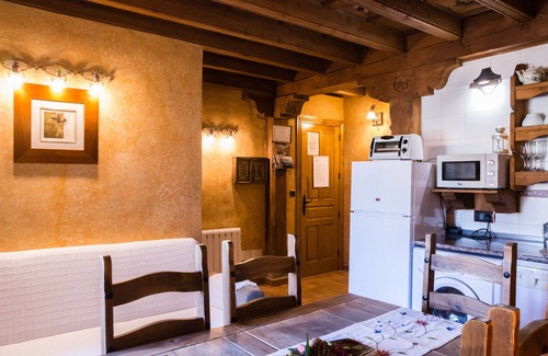 Navaluenga Cottage | El Mirador del Alberche 1 in Navaluenga, now with 600 megabytes of fiber optics!