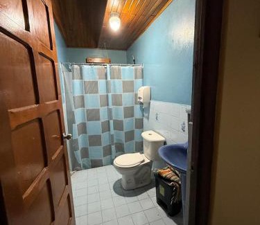Cartago House | El mochilero