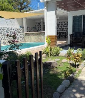 La Libertad Villa | El Rinconcito